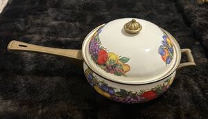Vintage Cornucopia Enamelware Saucepan w/ Lid-Fruit Pattern Cookware-Retro